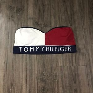 TOMMY HILFIGER SEAMLESS BANDEAU SIZE SMALL